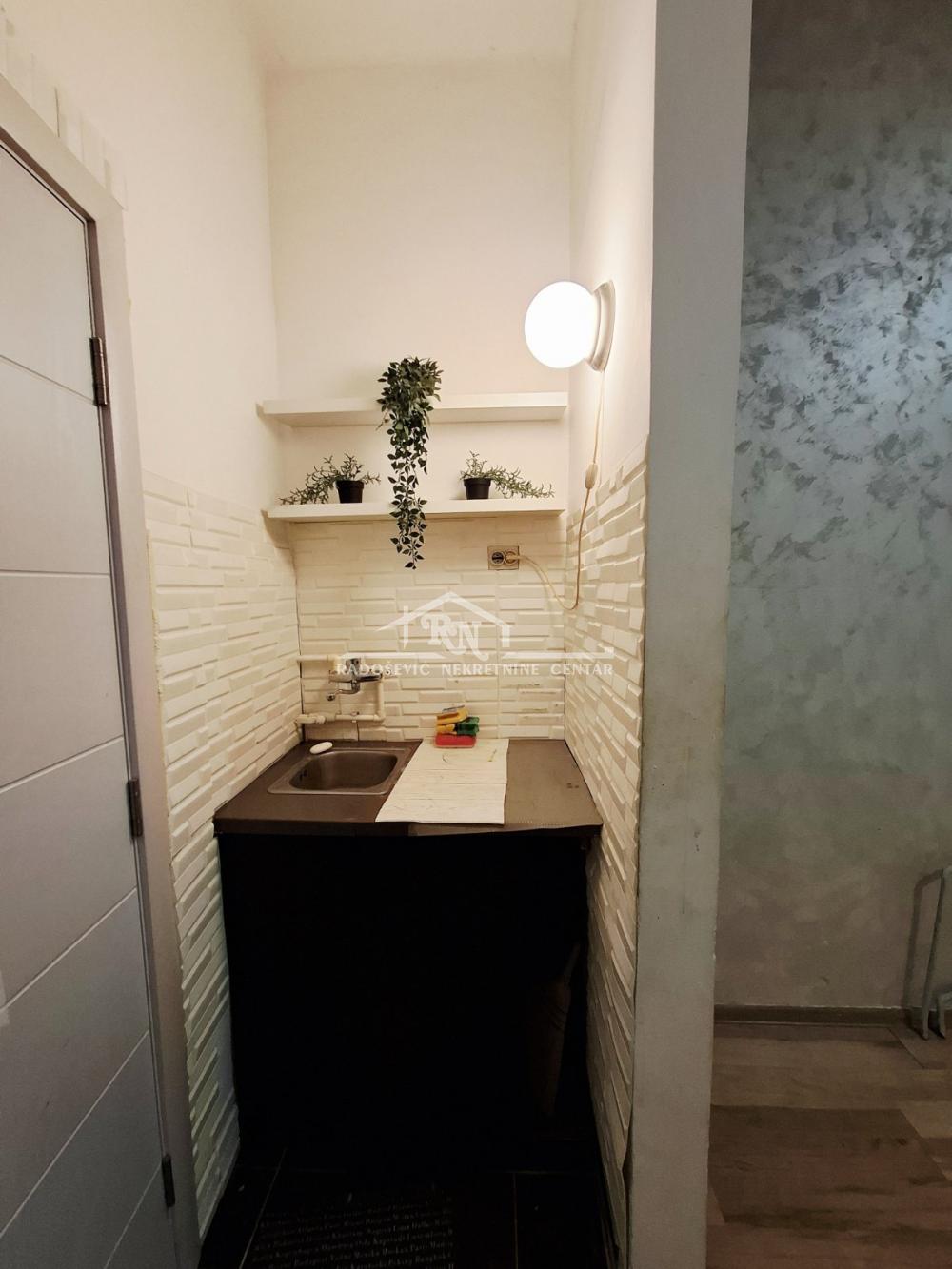 Stan na prodaju u Beogradu, Stari grad, jednosoban, 22m2, cena 118800 evra