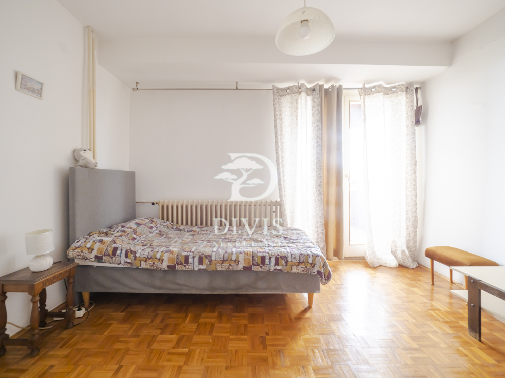Stan na prodaju u Beogradu, Palilula, trosoban, 87m2, cena 274000 evra