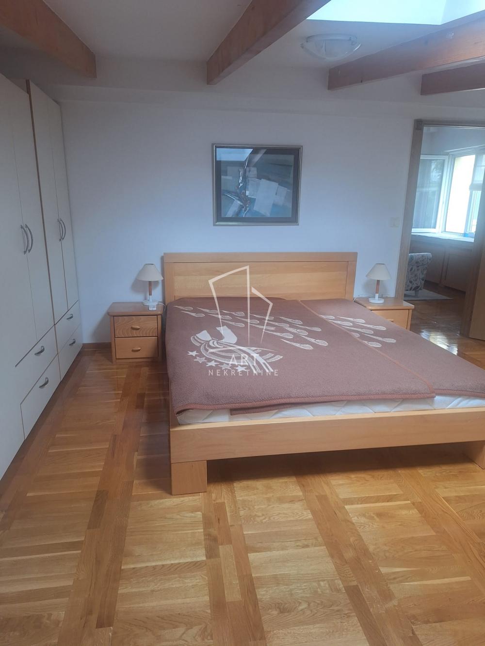 Stan na prodaju u Beogradu, Stari Košutnjak, dvosoban, 58m2, cena 215000 evra