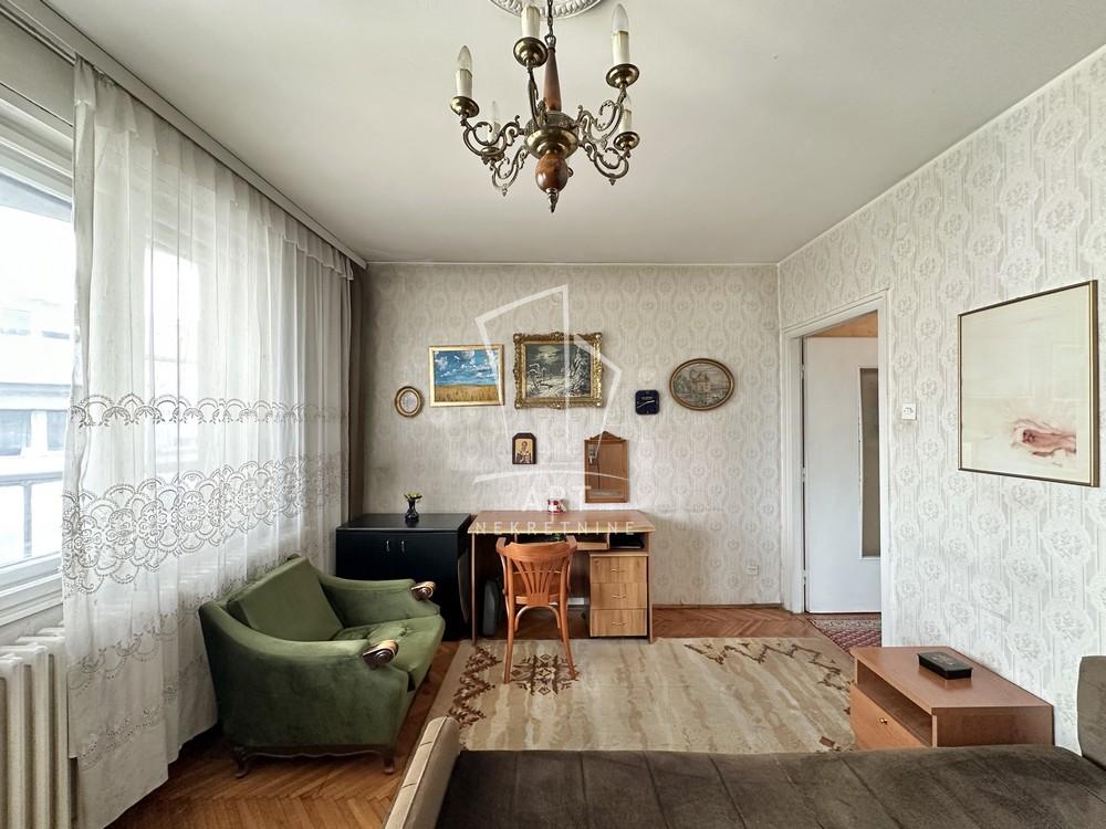 Stan na prodaju u Beogradu, Vračar (Hram), trosoban, 101m2, cena 345000 evra