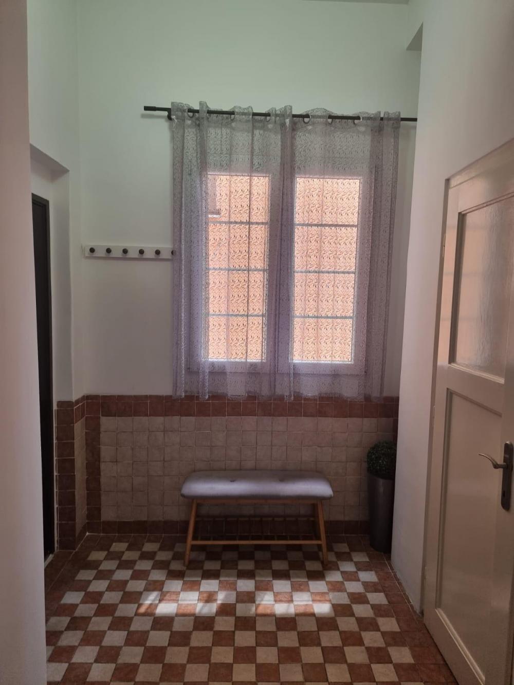 Stan na prodaju u Beogradu, Vračar (Hram), jednoiposoban, 42m2, cena 231000 evra