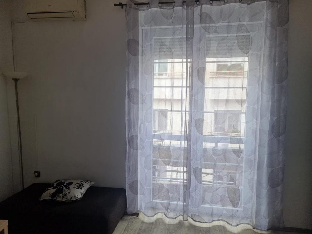 Stan na prodaju u Beogradu, Vračar (Hram), jednoiposoban, 42m2, cena 231000 evra