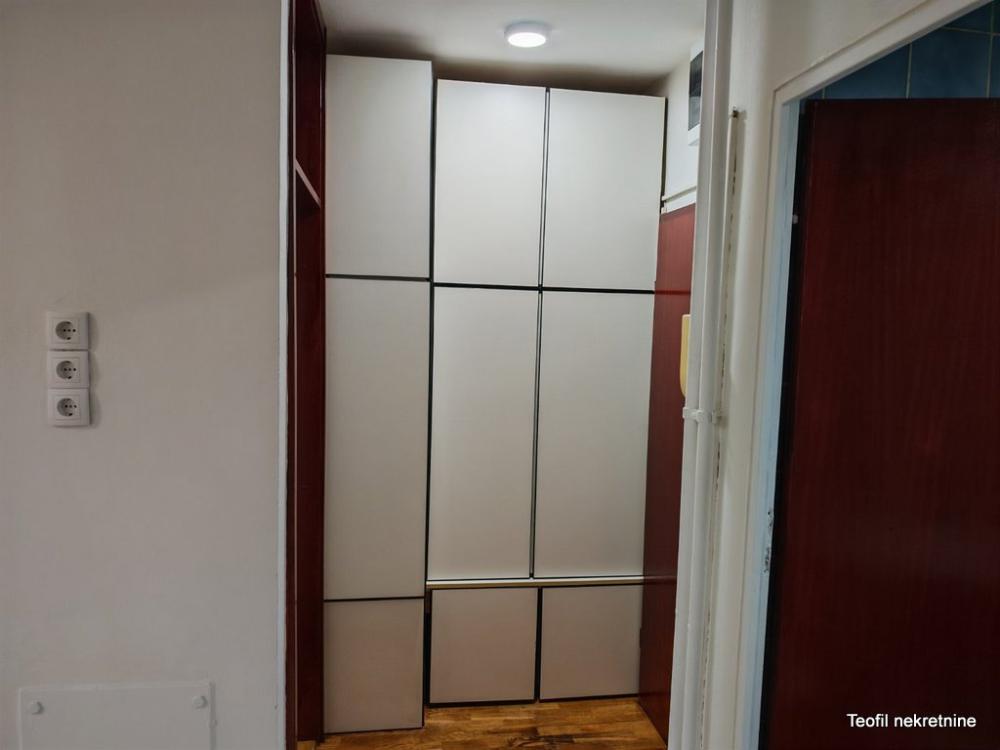 Stan na prodaju u Beogradu, Višnjička banja, jednoiposoban, 30m2, cena 95900 evra