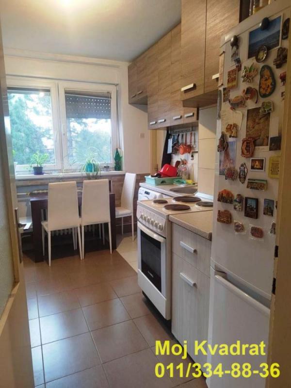 Stan na prodaju u Beogradu, Severni bulevar, dvosoban, 50m2, cena 155000 evra