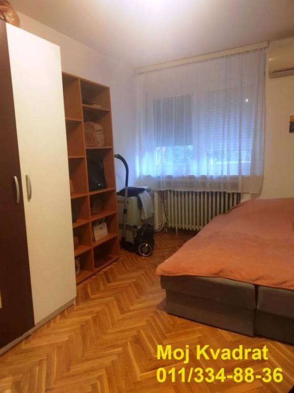 Stan na prodaju u Beogradu, Severni bulevar, dvosoban, 50m2, cena 155000 evra