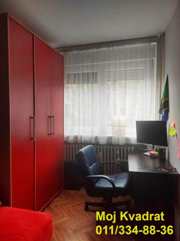 Stan na prodaju u Beogradu, Severni bulevar, dvosoban, 50m2, cena 155000 evra