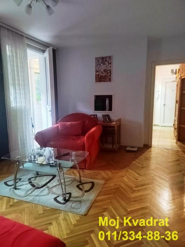 Stan na prodaju u Beogradu, Severni bulevar, dvosoban, 50m2, cena 155000 evra