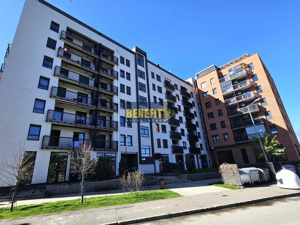Stan na prodaju u Beogradu, Novi Beograd blok 67A (Belvile), dvosoban, 49m2, cena 240000 evra