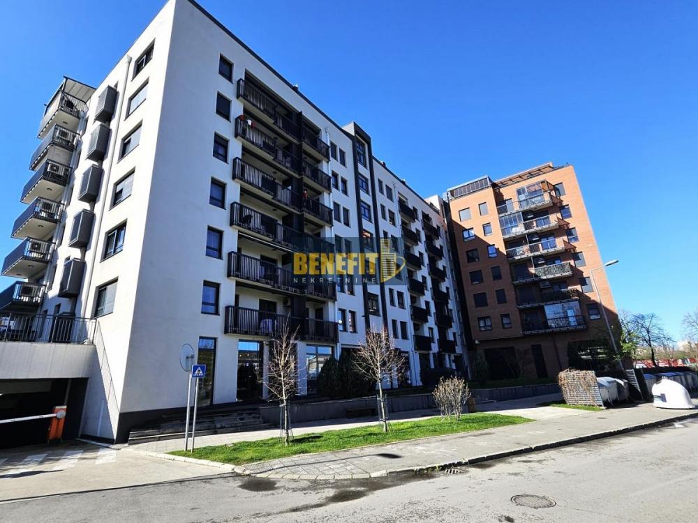 Stan na prodaju u Beogradu, Novi Beograd blok 67A (Belvile), dvosoban, 49m2, cena 240000 evra