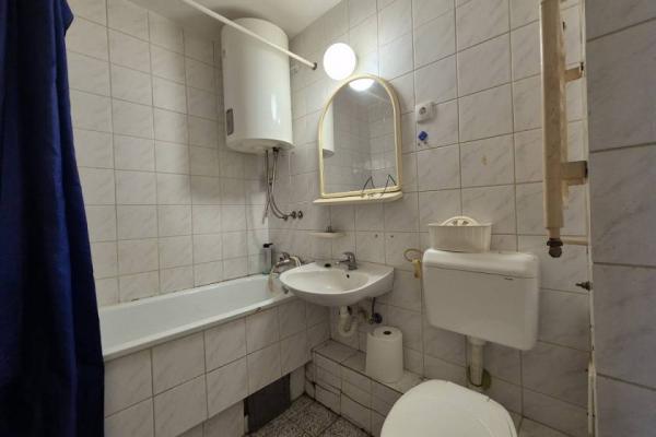 Stan na prodaju u Beogradu, Čukarica, dvoiposoban, 55m2, cena 121500 evra