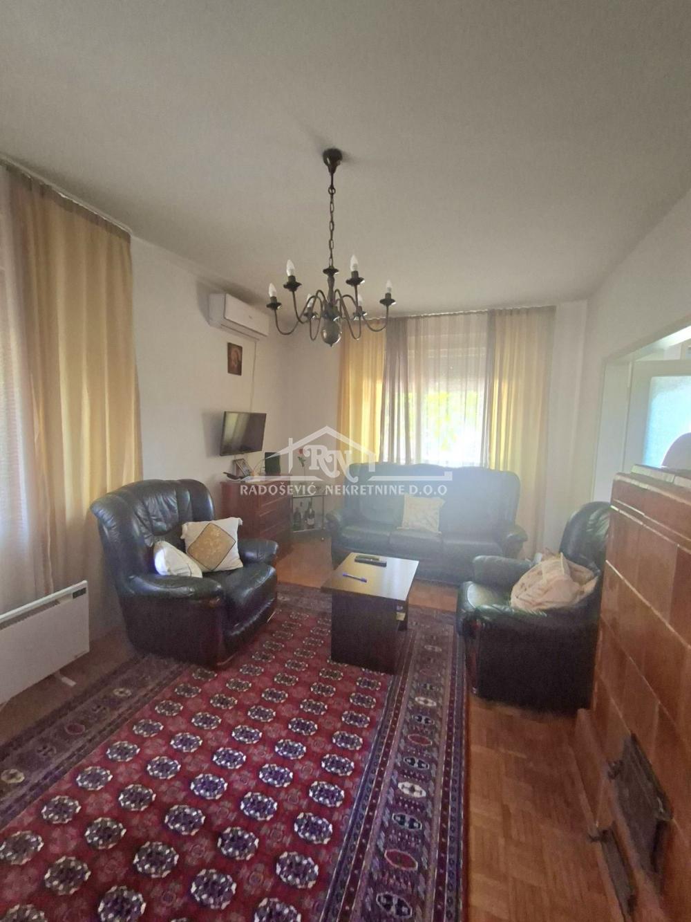 Stan na prodaju u Beogradu, Banovo brdo, dvosoban, 65m2, cena 195000 evra