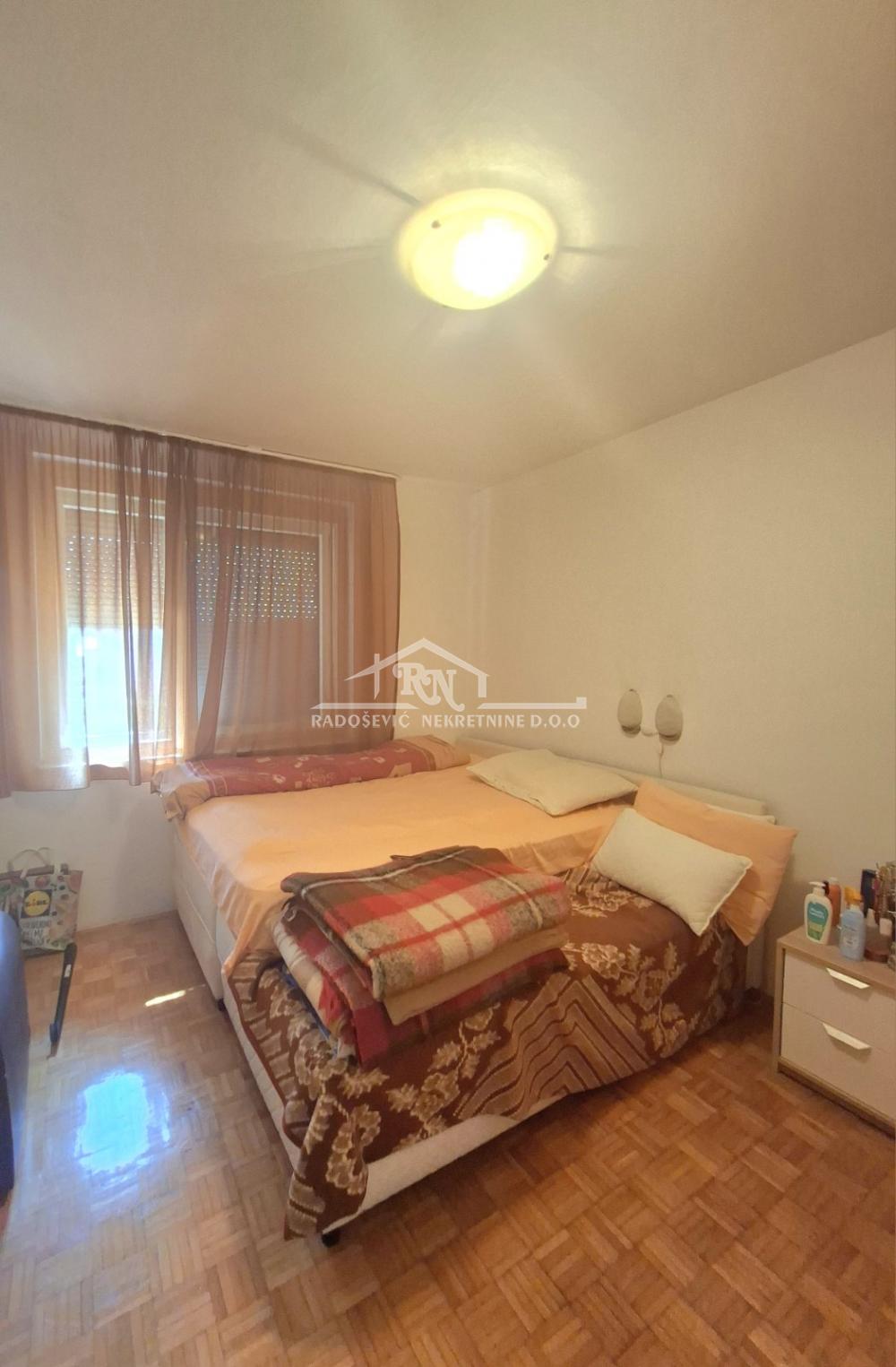 Stan na prodaju u Beogradu, Banovo brdo, dvosoban, 65m2, cena 195000 evra
