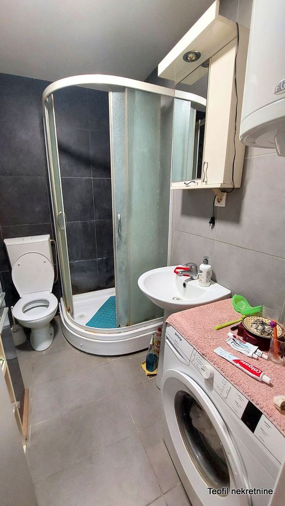 Stan na prodaju u Beogradu, Zvezdara, jednoiposoban, 37m2, cena 120000 evra