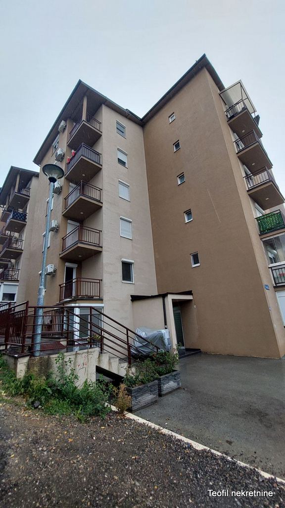 Stan na prodaju u Beogradu, Zvezdara, jednoiposoban, 37m2, cena 120000 evra