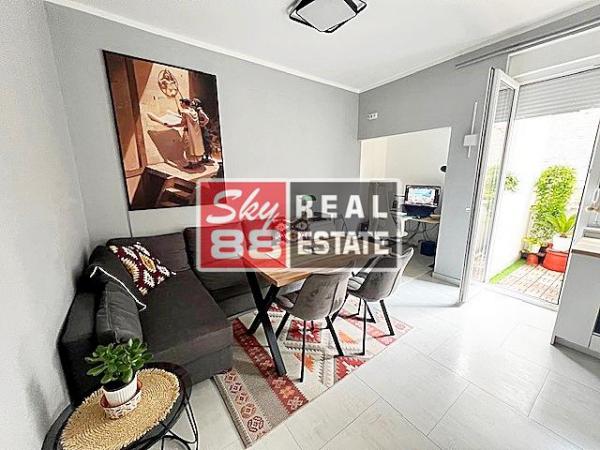 Stan na prodaju u Beogradu, Stari grad, dvosoban, 48m2, cena 330000 evra