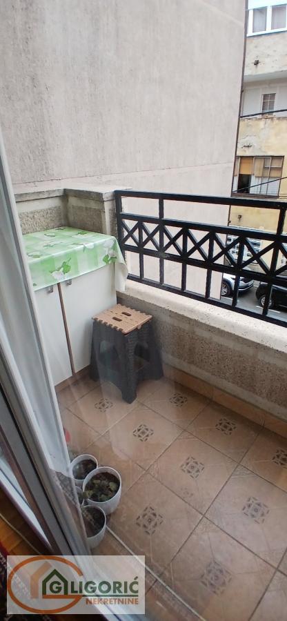 Stan na prodaju u Beogradu, Cvetkova pijaca, jednosoban, 33m2, cena 155000 evra