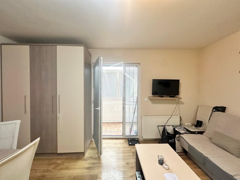 Stan na prodaju u Beogradu, Miljakovac, jednosoban, 32m2, cena 89000 evra