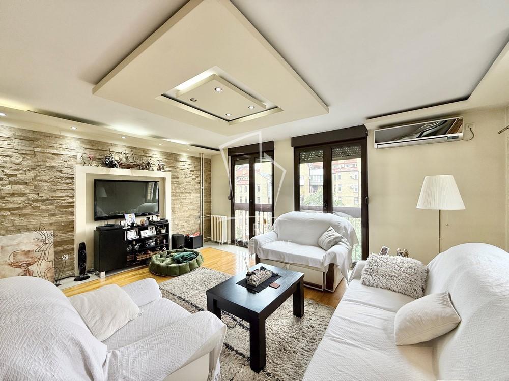 Stan na prodaju u Beogradu, Čukarica, cetvorosoban, 101m2, cena 310000 evra