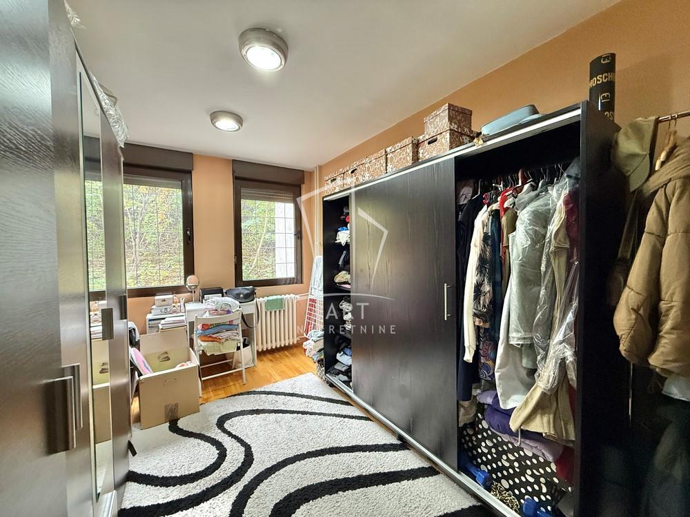 Stan na prodaju u Beogradu, Čukarica, cetvorosoban, 101m2, cena 310000 evra