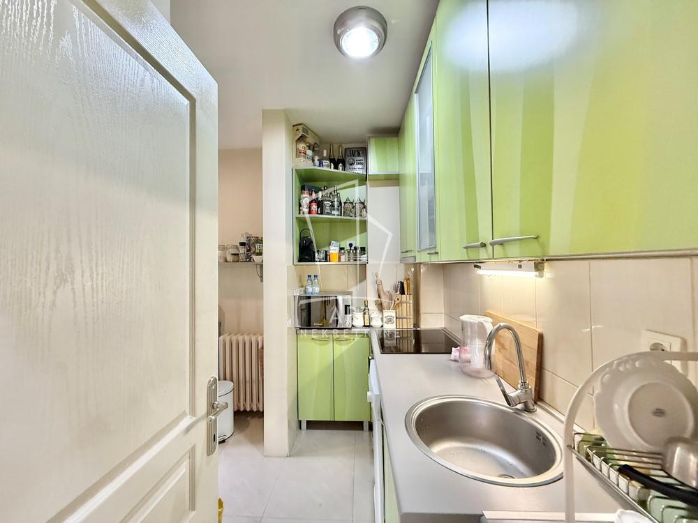 Stan na prodaju u Beogradu, Čukarica, cetvorosoban, 101m2, cena 310000 evra