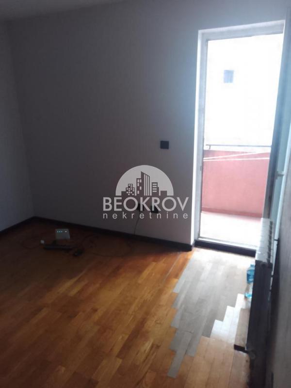 Stan na prodaju u Beogradu, Dušanovac, dvosoban, 56m2, cena 159600 evra