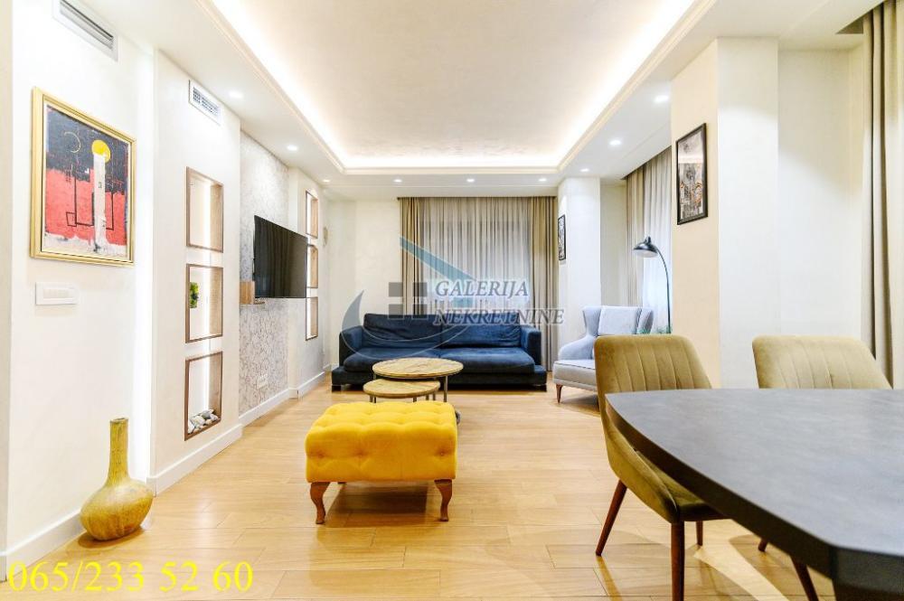 Stan na prodaju u Beogradu, Vračar, troiposoban, 97m2, cena 510000 evra