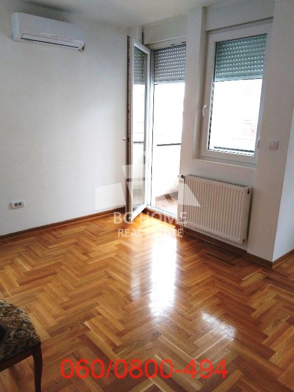 Stan na prodaju u Beogradu, Mirijevo, dvoiposoban, 53m2, cena 138000 evra