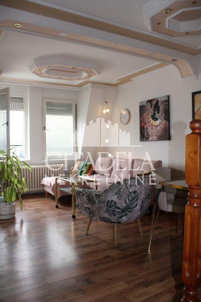 Stan na prodaju u Beogradu, Crveni Krst, dvoiposoban, 66m2, cena 286000 evra