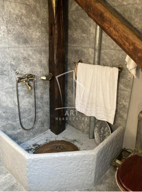 Stan na prodaju u Beogradu, Savski venac, jednoiposoban, 45m2, cena 153000 evra