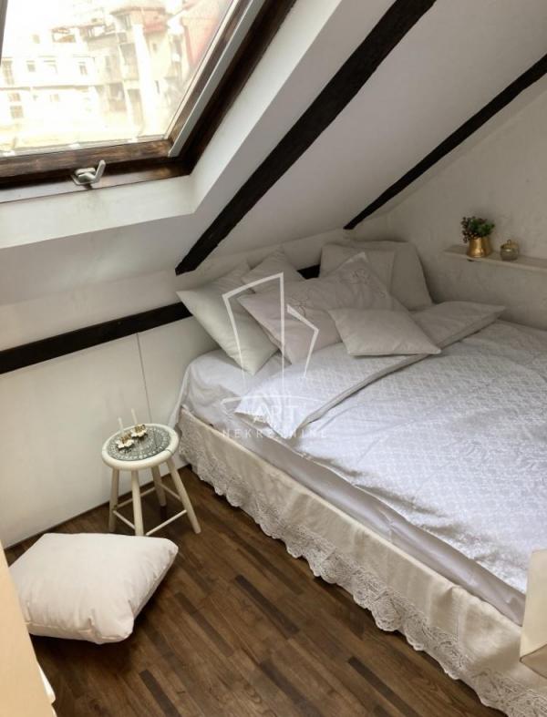 Stan na prodaju u Beogradu, Savski venac, jednoiposoban, 45m2, cena 153000 evra