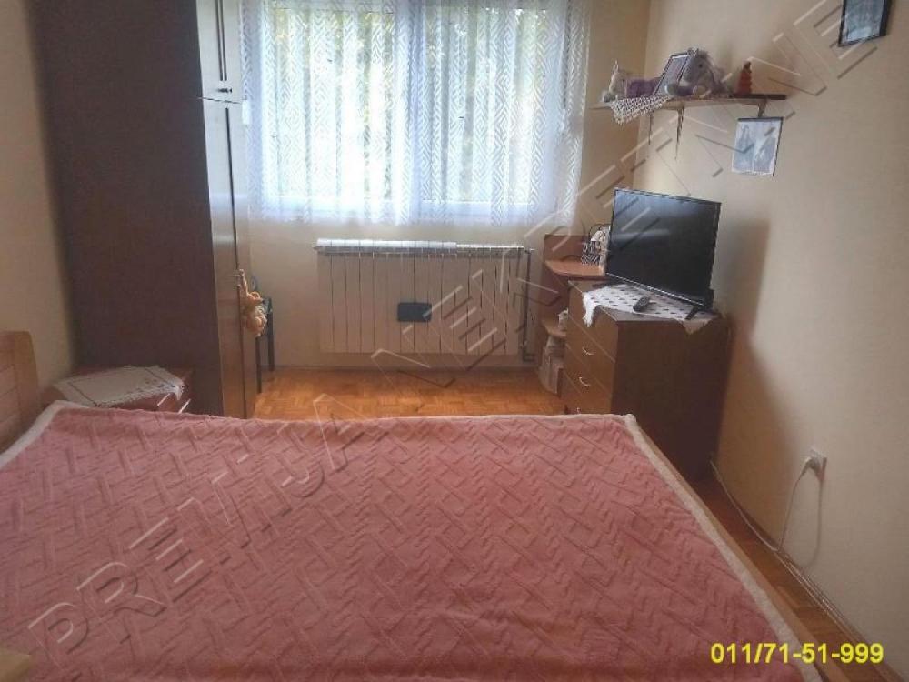 Stan na prodaju u Beogradu, Borča, dvosoban, 56m2, cena 45000 evra