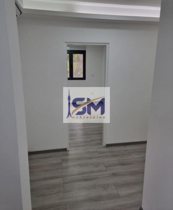 Stan na prodaju u Beogradu, Borča, jednoiposoban, 36m2, cena 85000 evra