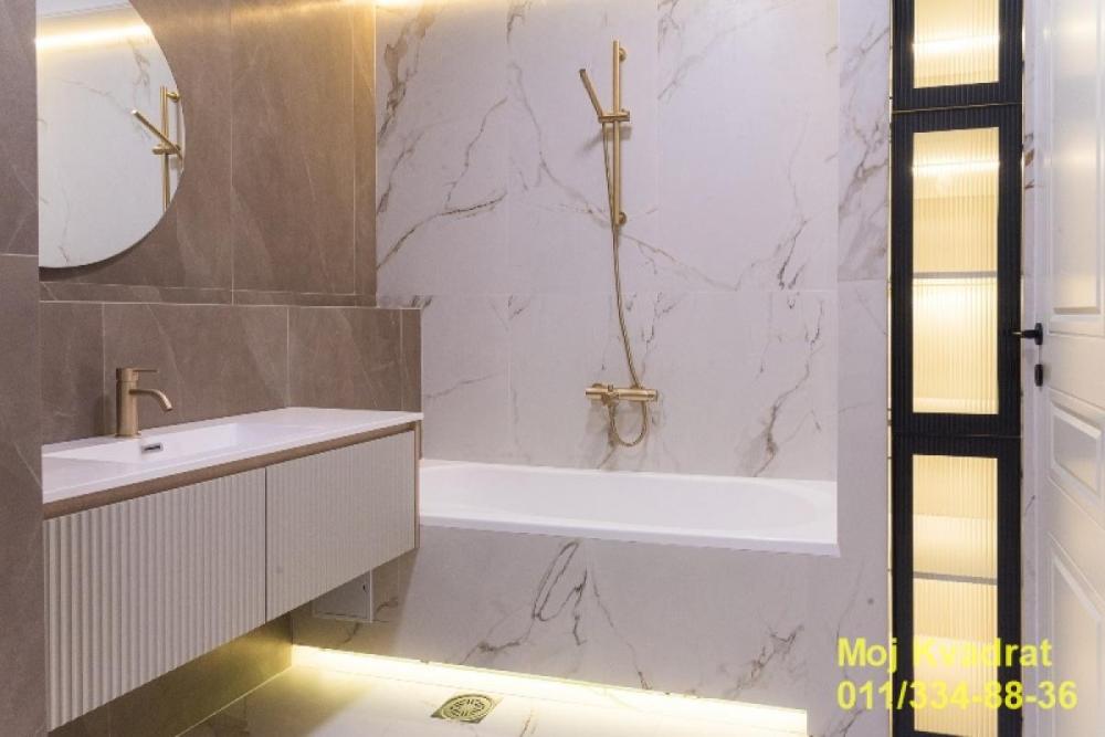 Stan na prodaju u Beogradu, Beograd (Trg Republike), trosoban, 80m2, cena 399000 evra