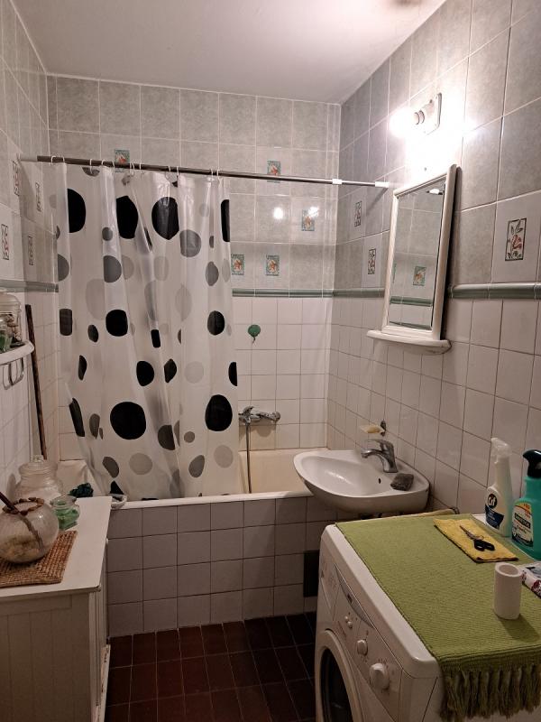 Stan na prodaju u Beogradu, Stari grad, trosoban, 76m2, cena 330000 evra