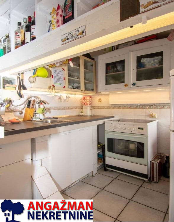 Stan na prodaju u Beogradu, Knez Mihailova, trosoban, 110m2, cena 460000 evra