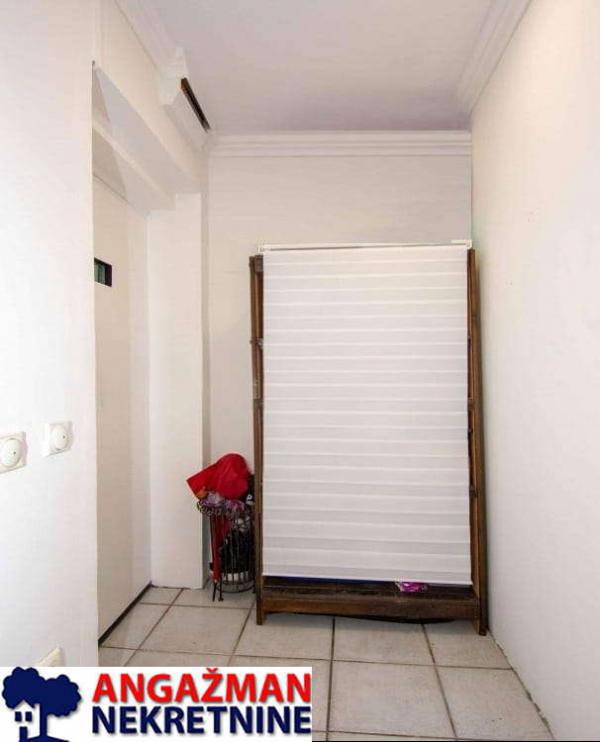 Stan na prodaju u Beogradu, Knez Mihailova, trosoban, 110m2, cena 460000 evra