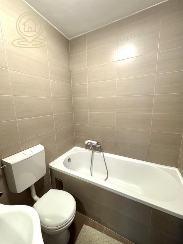 Stan na prodaju u Beogradu, cetvorosoban, 120m2, cena 312000 evra