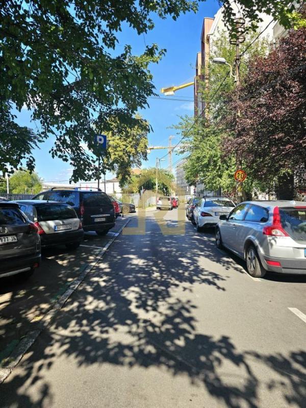 Stan na prodaju u Beogradu, Vračar (Centar), trosoban, 80m2, cena 255000 evra