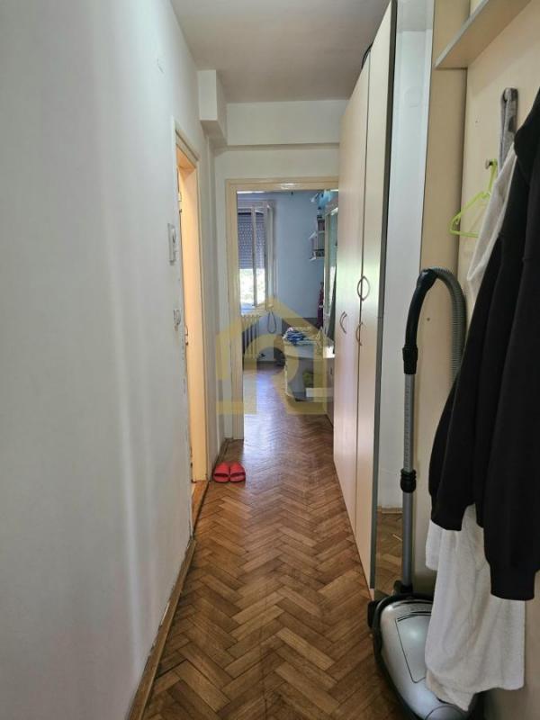 Stan na prodaju u Beogradu, Vračar (Centar), trosoban, 80m2, cena 255000 evra