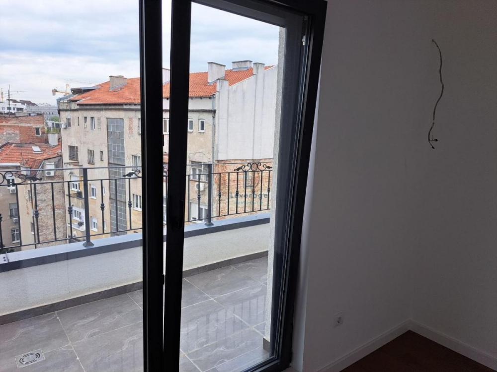 Stan na prodaju u Beogradu, Vukov spomenik, cetvorosoban, 93m2, cena 475000 evra
