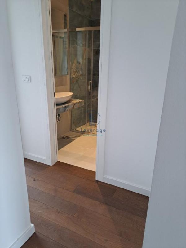 Stan na prodaju u Beogradu, Vukov spomenik, cetvorosoban, 93m2, cena 475000 evra