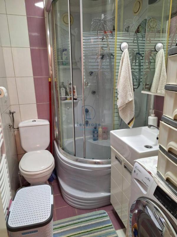 Stan na prodaju u Beogradu, Karaburma, trosoban, 61m2, cena 135000 evra