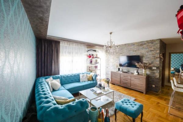 Stan na prodaju u Beogradu, Vukov spomenik, trosoban, 75m2, cena 280000 evra