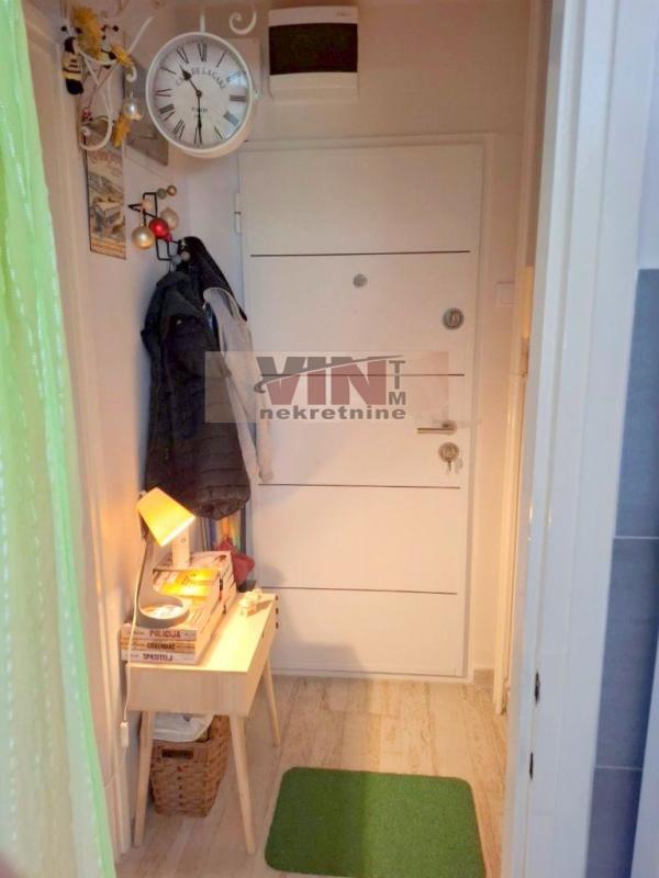 Stan na prodaju u Beogradu, Karaburma, jednosoban, 24m2, cena 86500 evra
