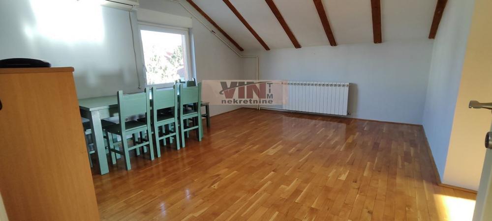 Stan na prodaju u Beogradu, Vračar, troiposoban, 66m2, cena 215000 evra
