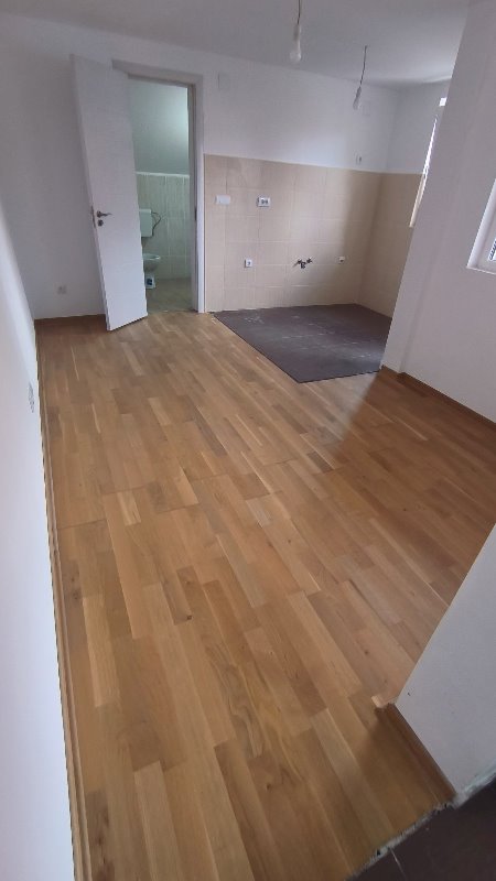 Stan na prodaju u Beogradu, Kaluđerica, dvosoban, 38m2, cena 57000 evra