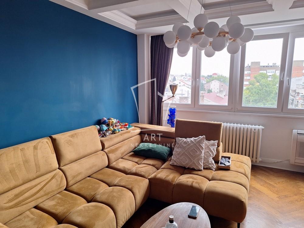 Stan na prodaju u Beogradu, Dušanovac, 113m2, cena 319000 evra