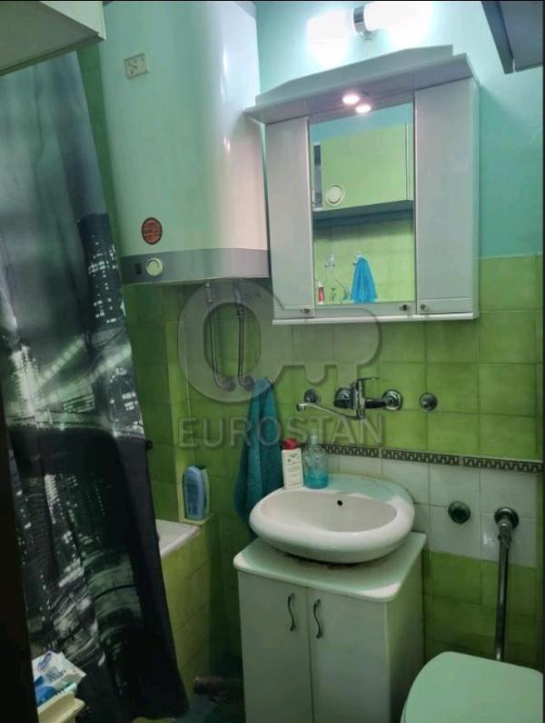 Stan na prodaju u Beogradu, Voždovac, dvosoban, 47m2, cena 149500 evra