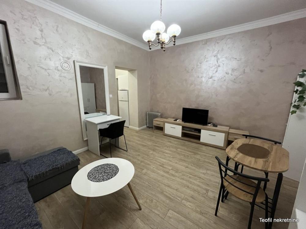 Stan na prodaju u Beogradu, Vukov spomenik, dvosoban, 43m2, cena 128000 evra