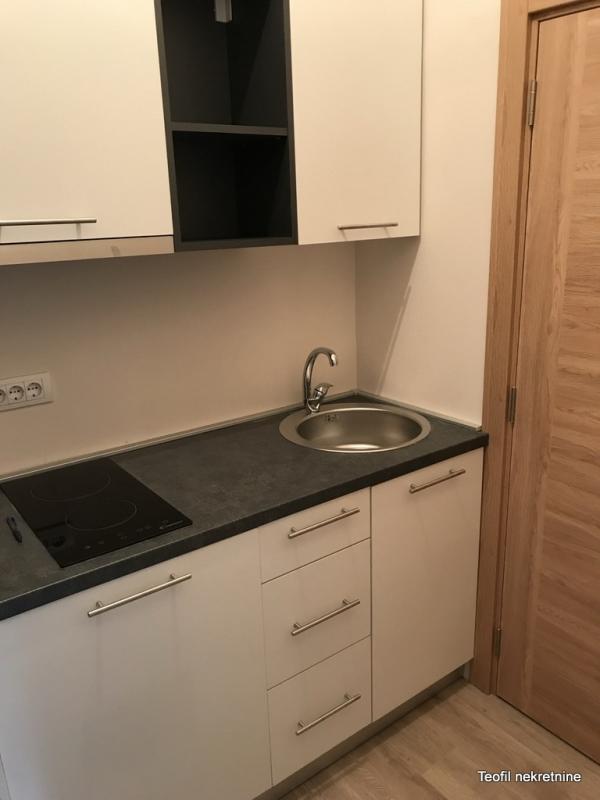 Stan na prodaju u Beogradu, Vukov spomenik, dvosoban, 43m2, cena 128000 evra